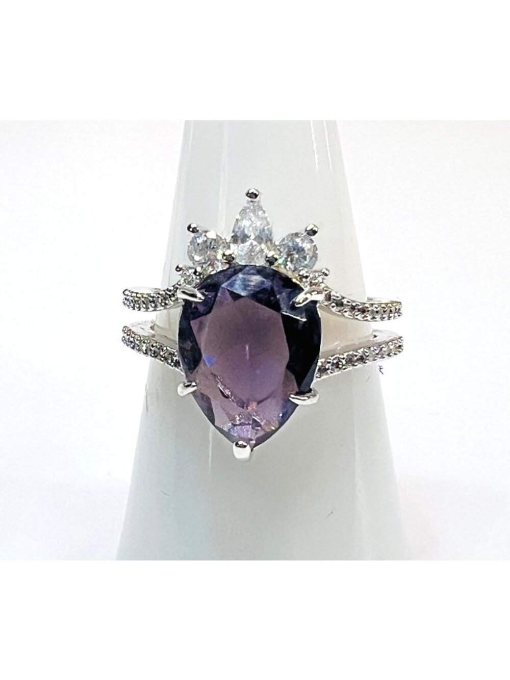 Ring Bomb Party Ring, NWOT, Size  8, purple gemstone, silver color band, CZ acce
